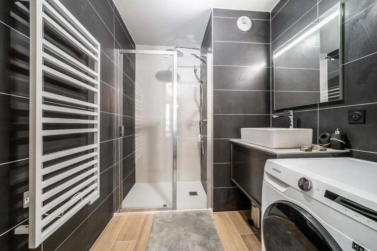 Kotibe Chamonix - By Emerald Stay France